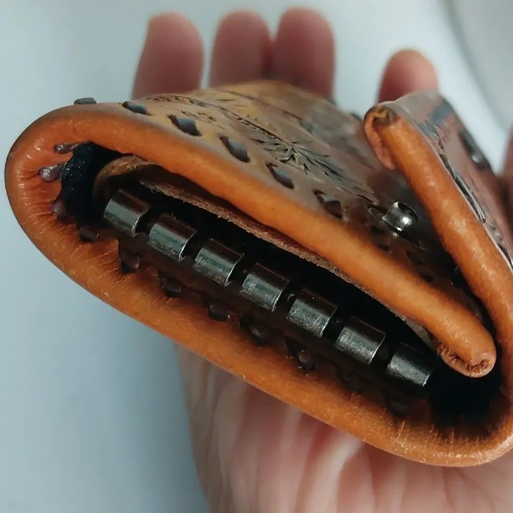 Vintage 60s Tooled Leather 12 Slots Key Holder Trifold Wallet